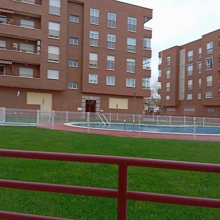 דירות סיודאד ריאל Buen Lugar Trabajo Y Familiar מראה חיצוני תמונה